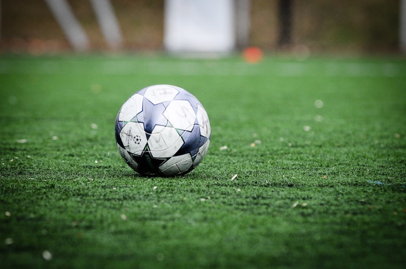 Găng Tay Thủ Môn Adidas Predator
